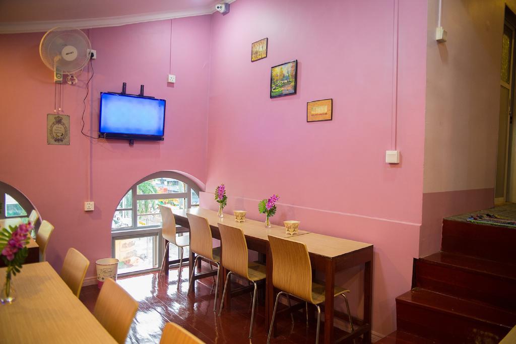 The Sat Yangon Hostel Ngoại thất bức ảnh