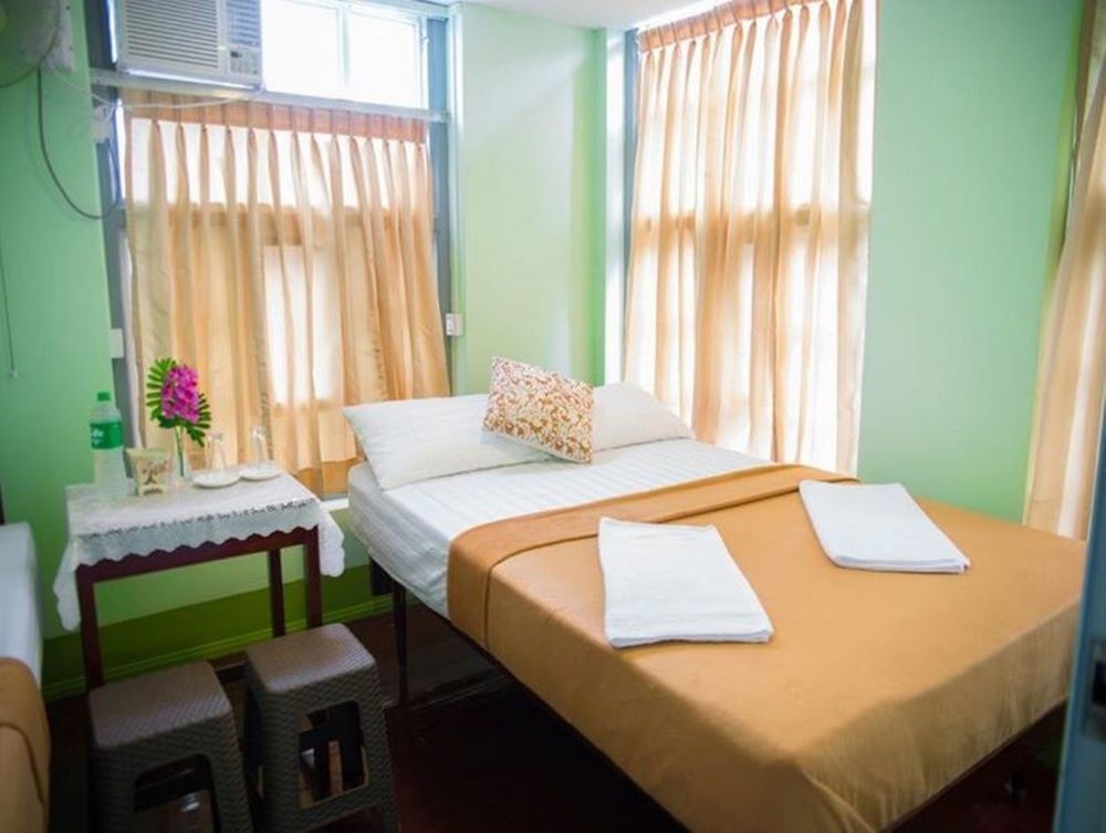 The Sat Yangon Hostel Ngoại thất bức ảnh
