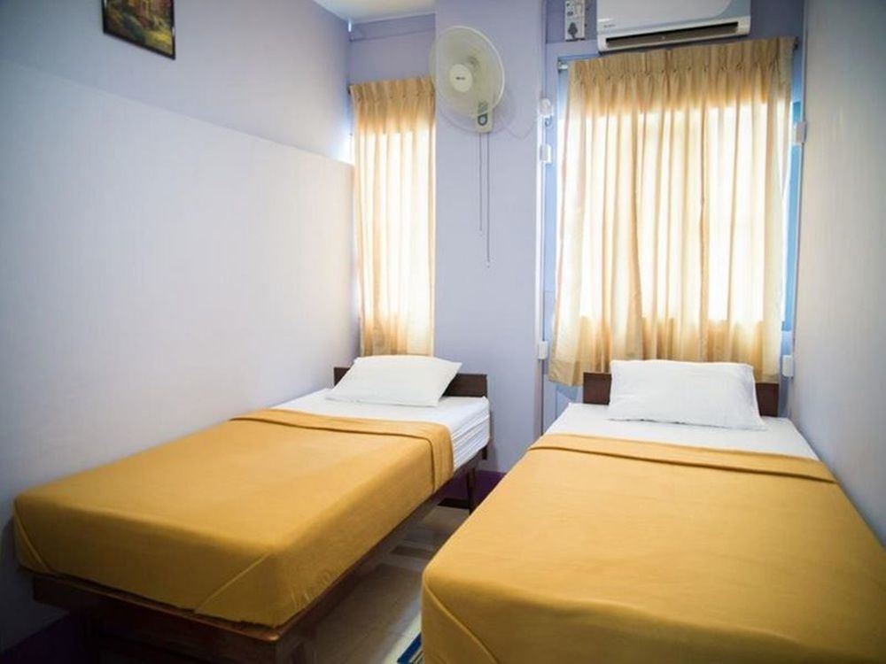 The Sat Yangon Hostel Ngoại thất bức ảnh