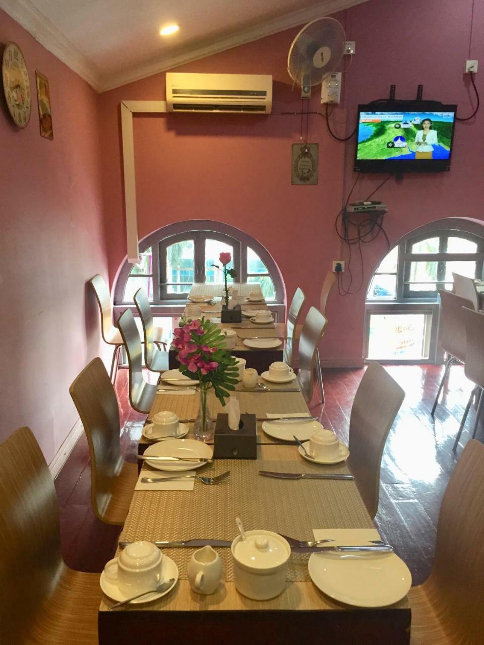 The Sat Yangon Hostel Ngoại thất bức ảnh