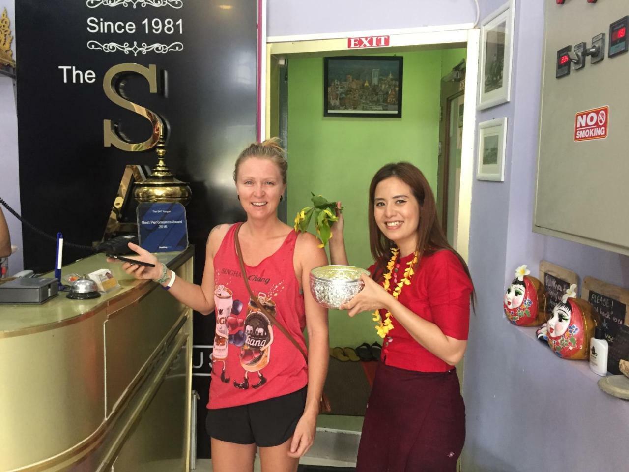 The Sat Yangon Hostel Ngoại thất bức ảnh