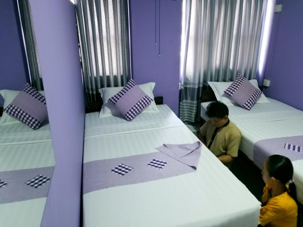 The Sat Yangon Hostel Ngoại thất bức ảnh