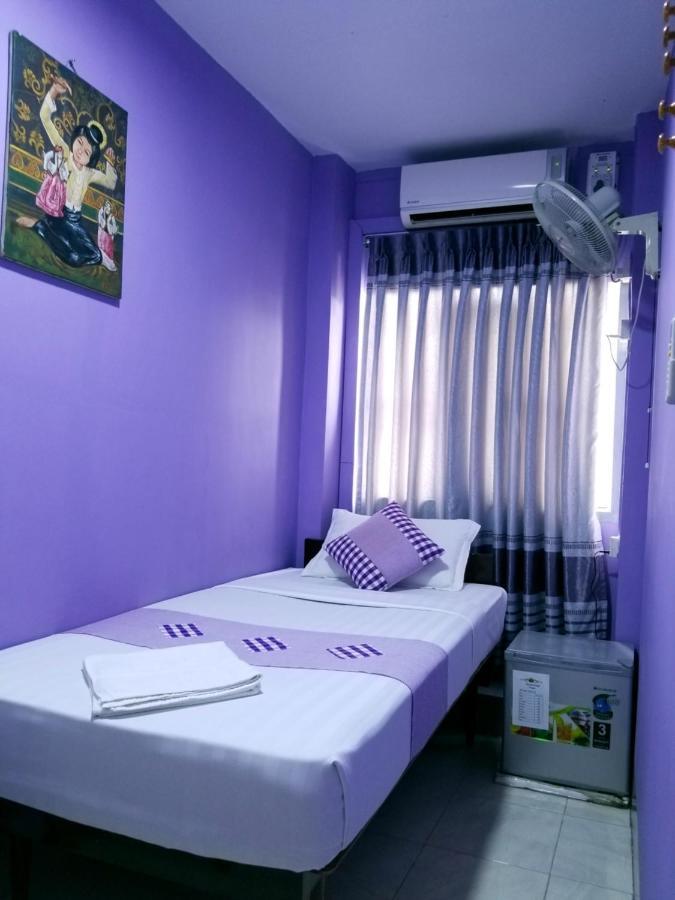 The Sat Yangon Hostel Ngoại thất bức ảnh